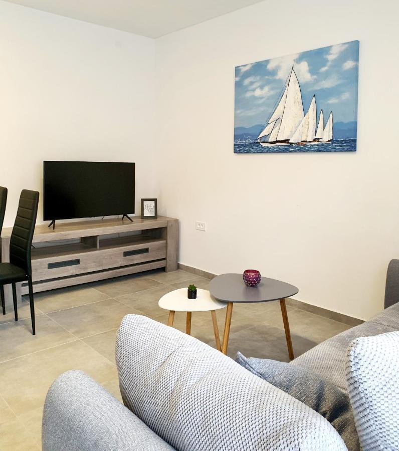 Sea Star Apartments 프예스차나 우발라 외부 사진